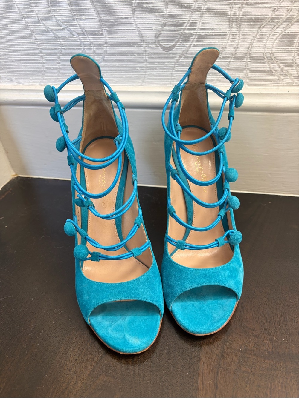 Vintage Gianvito Rossi Turquoise Suede High Heels Unique Lace-Up Detailing